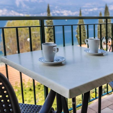 Residence Solei Classic & Plus Brenzone sul Garda Zewnętrze zdjęcie