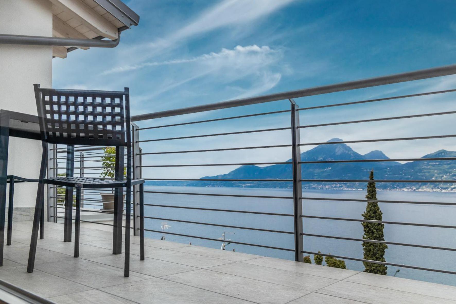 Residence Solei Classic & Plus Brenzone sul Garda Zewnętrze zdjęcie