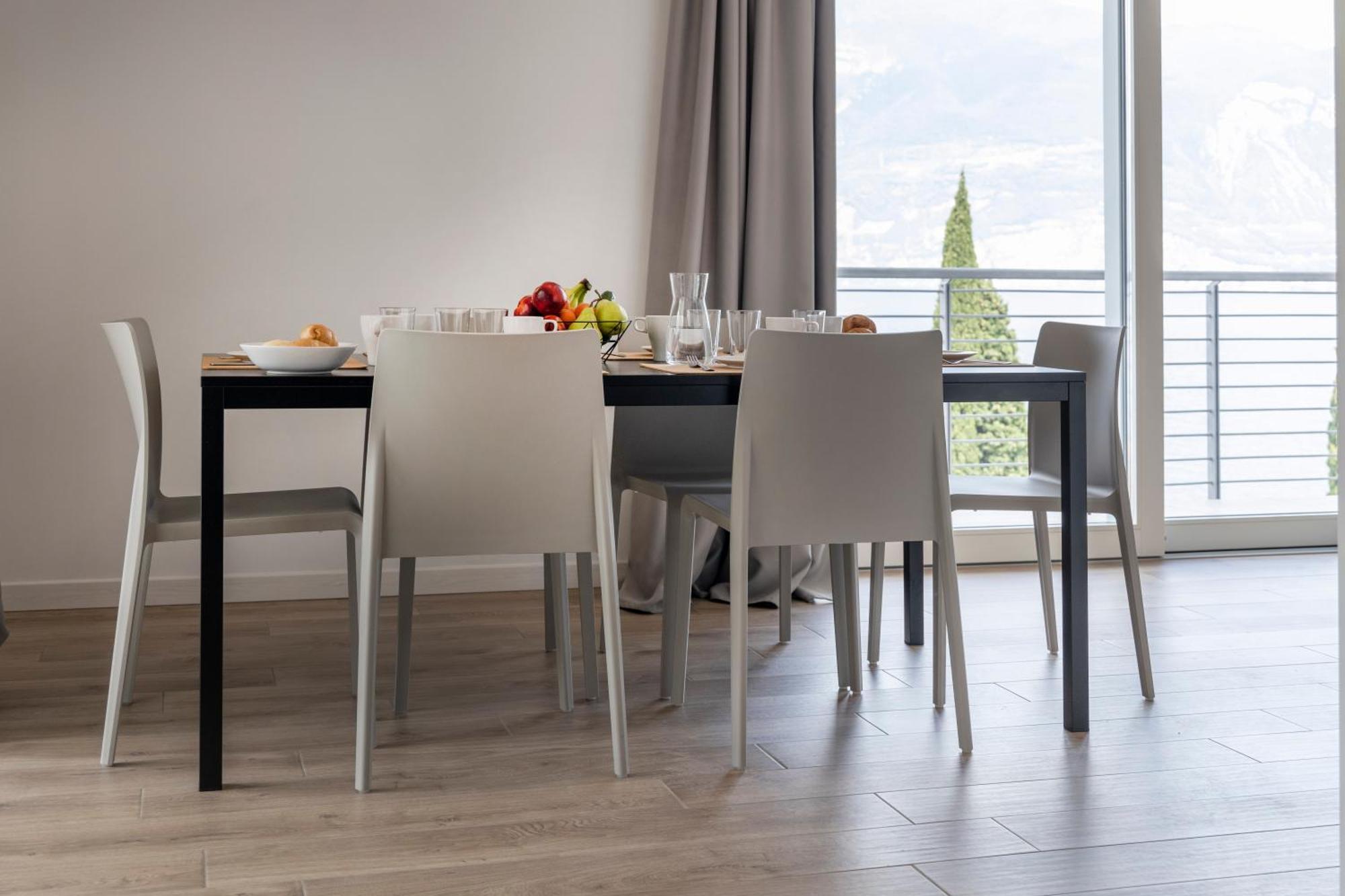 Residence Solei Classic & Plus Brenzone sul Garda Zewnętrze zdjęcie