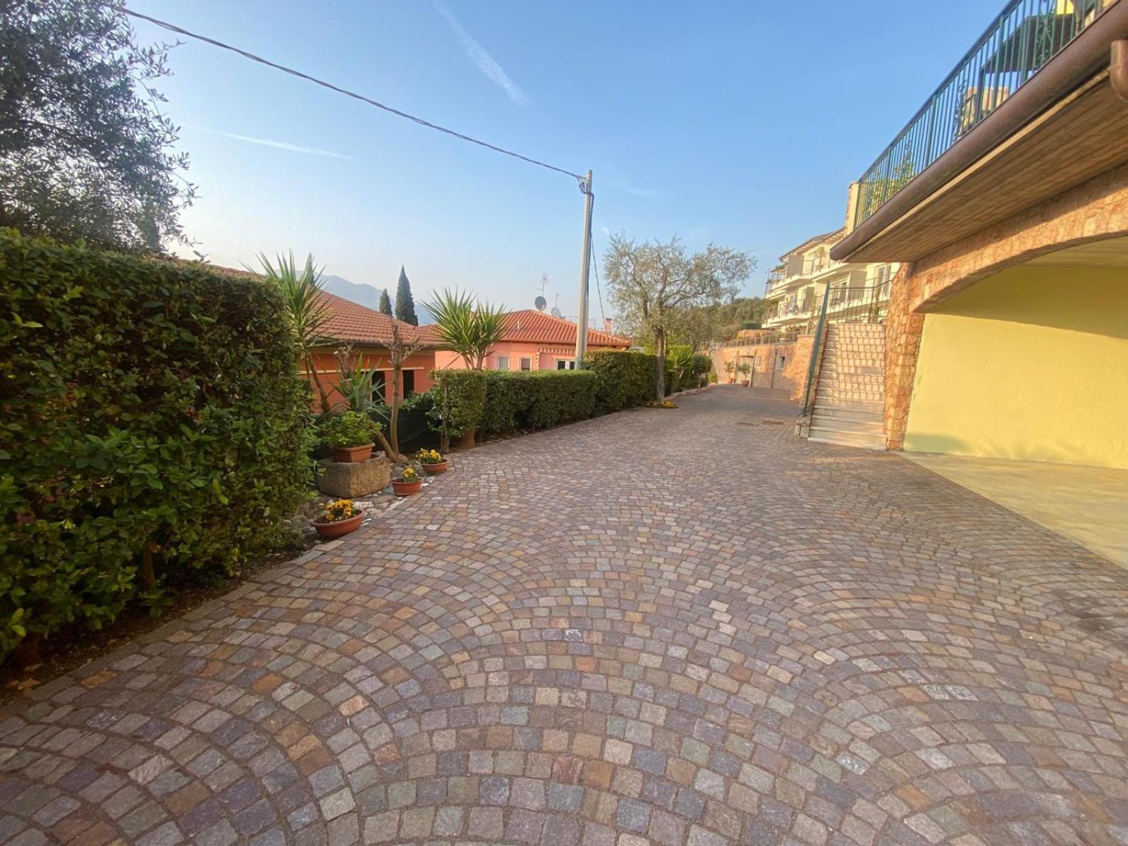 Residence Solei Classic & Plus Brenzone sul Garda Zewnętrze zdjęcie